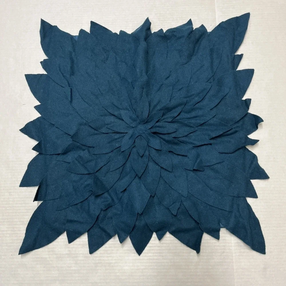 Grandinroad‎ Pillow Shams Teal Layered 3D Floral Wool Blend Square Set Of 2
